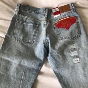 Levi’s 501 light wash denim